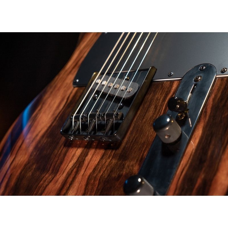 guitarra-electrica-michael-kelly-custom-collection-50-striped-ebony-1110424-3