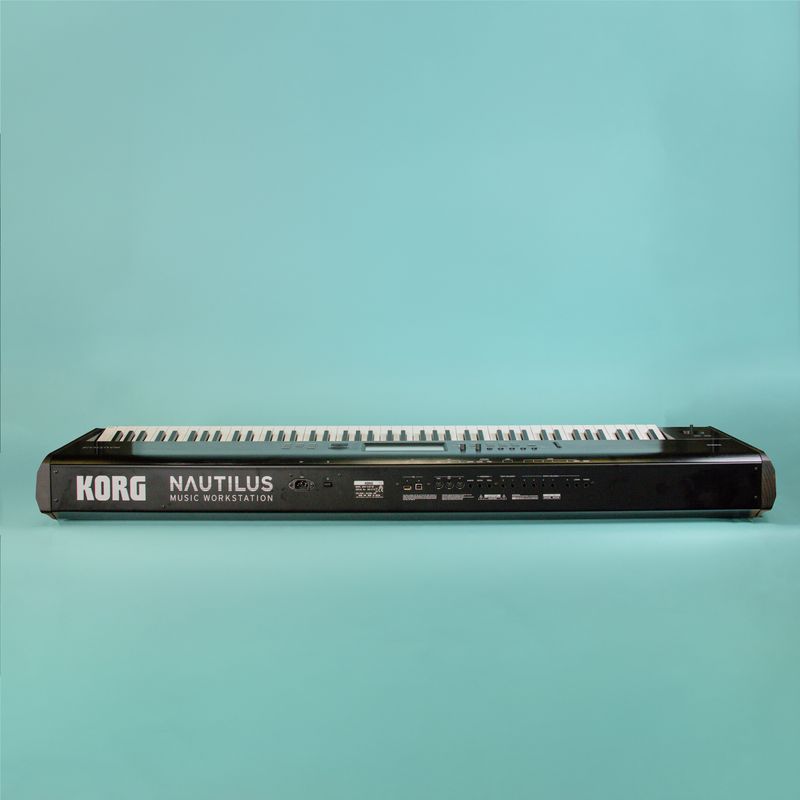 workstation-korg-nautilus-88-openbox-5075-2