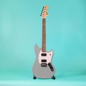 Guitarra eléctrica Squier Mustang Bullet HH Sonic Grey SEMINUEVO