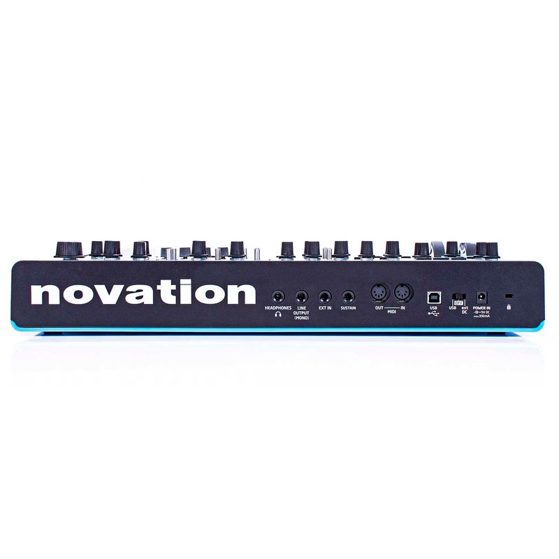 sintetizador-novation-bass-station-ii-208109_3
