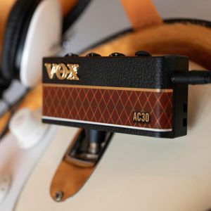 Mini amplificador de guitarra VOX AMPLUG 3 AC30