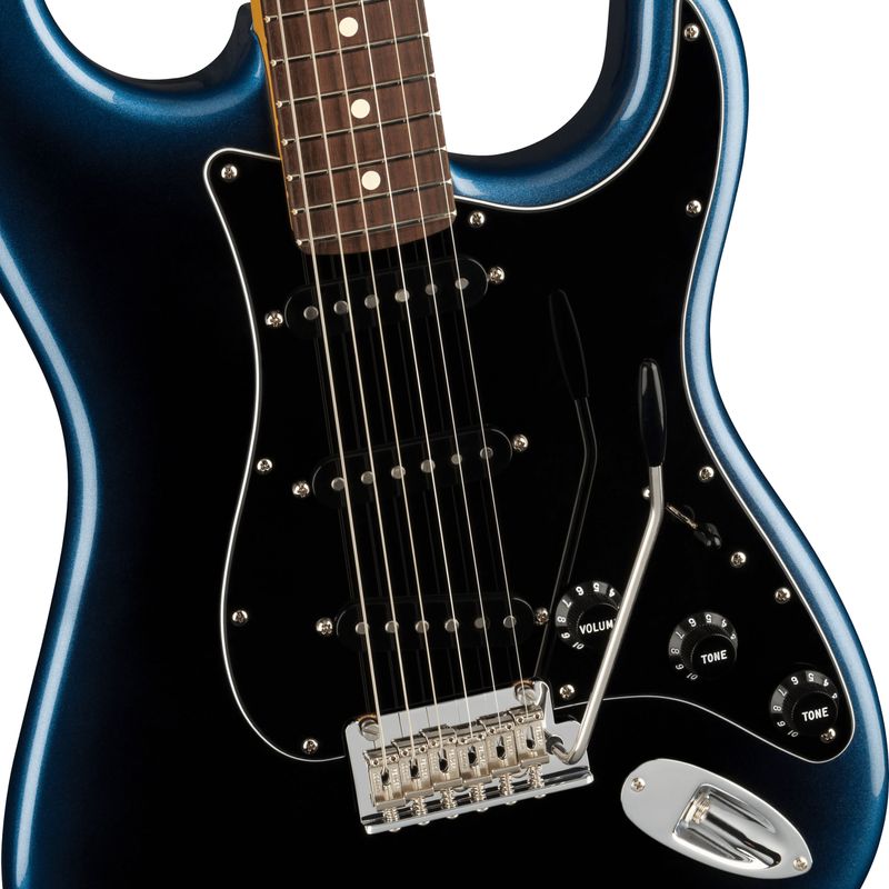 3-guitarra-electrica-fender-american-professional-ii-stratocaster-dark-night-1113224