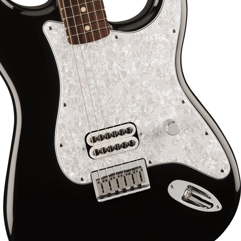 3-guitarra-electrica-fender-tom-delonge-stratocaster-black-1113269