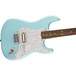 4-guitarra-electrica-fender-tom-delonge-stratocaster-daphne-blue-1113271