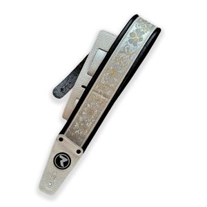 Correa Raven Straps Voodoo 3" Silver Flower-White