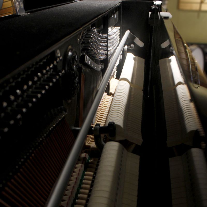 piano-vertical-nd21-color-ebony-polish-incluye-sillin-1101074-6.jpg