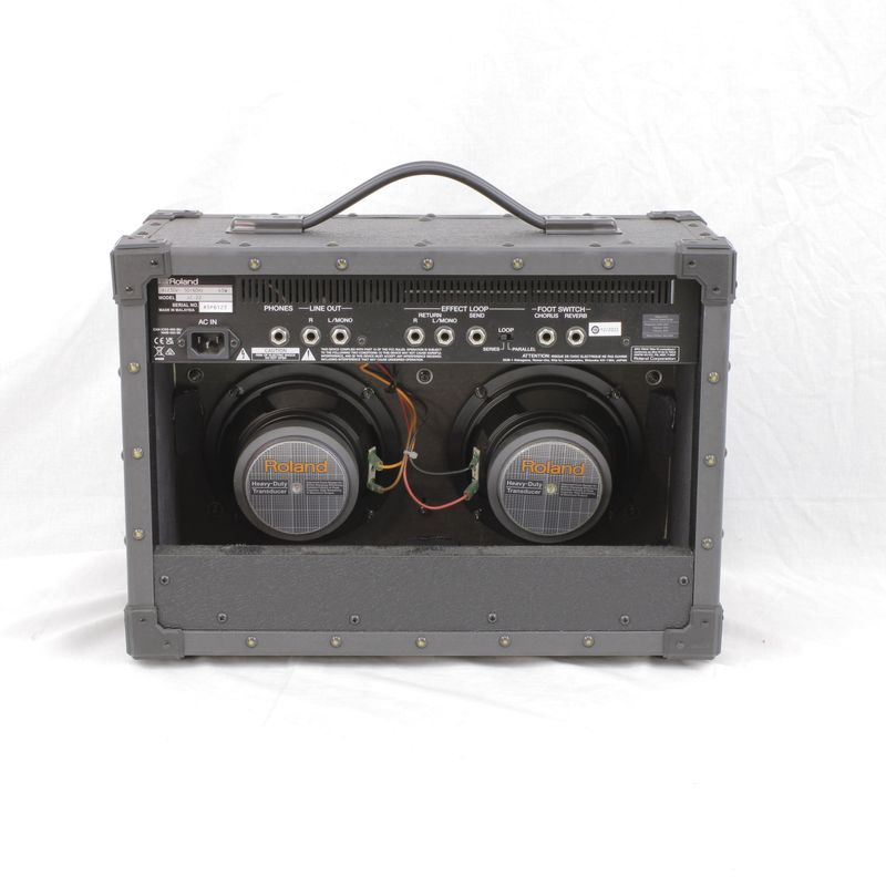 2-amplificador-de-guitarra-roland-jc-22-30w-jazz-chorus-openbox-210162-1