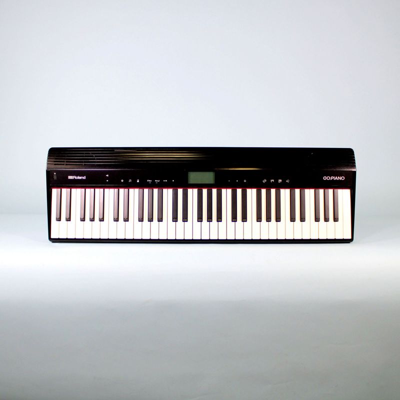 1-teclado-personal-roland-go-piano-openbox-210356-1.jpg