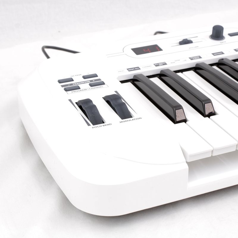 3-controlador-midi-samson-carbon-49-openbox-1095742-1.jpg