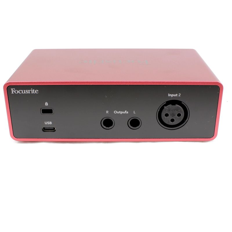 4-pack-de-audio-focusrite-studio-scarlett-solo-4th-gen-openbox-213221-1.JPG