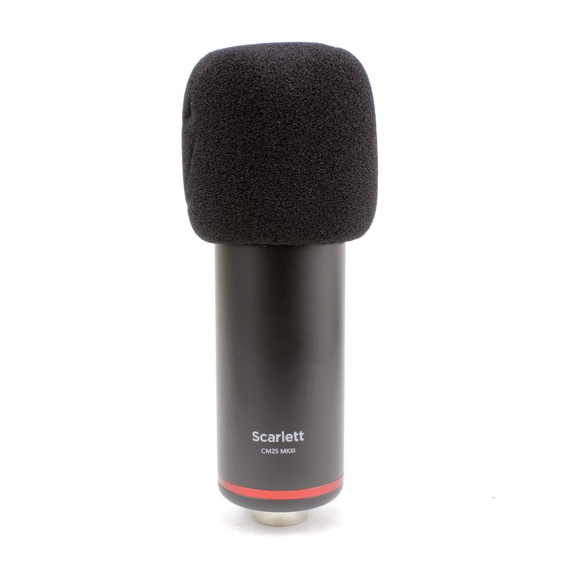 5-pack-de-audio-focusrite-studio-scarlett-solo-4th-gen-openbox-213221-1.JPG
