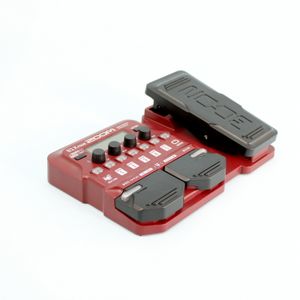Pedalera multiefecto para bajo Zoom B1X FOUR - Pedal de expresión OPENBOX