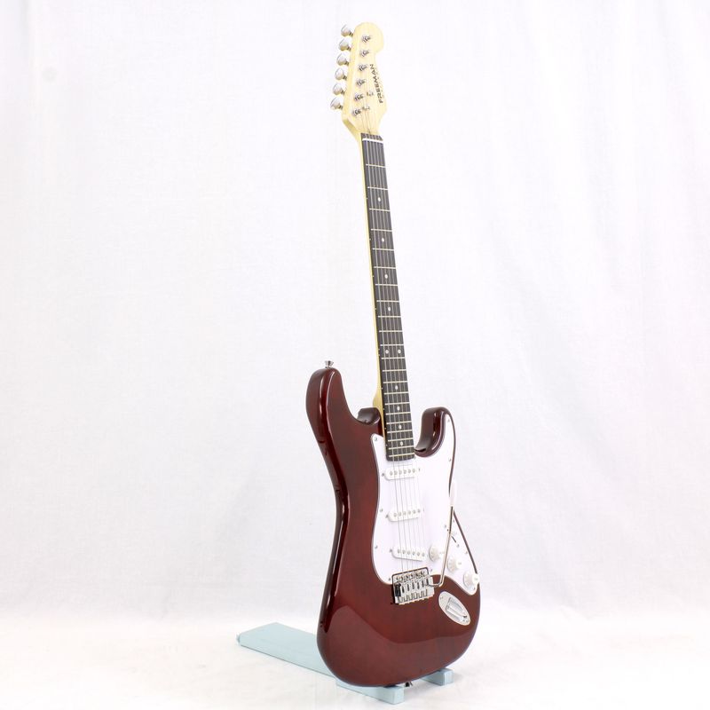 2-guitarra-electrica-freeman-freg1003-stratocaster-rojo-vino-openbox-205007-1.jpg