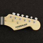 7-guitarra-electrica-freeman-freg1003-stratocaster-rojo-vino-openbox-205007-1.jpg