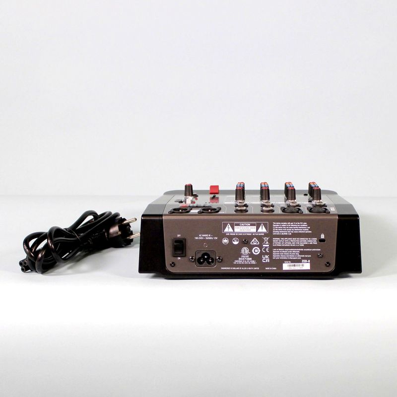 2-zed6-x-mixer-allen-heath-openbox-1101886-1.jpg